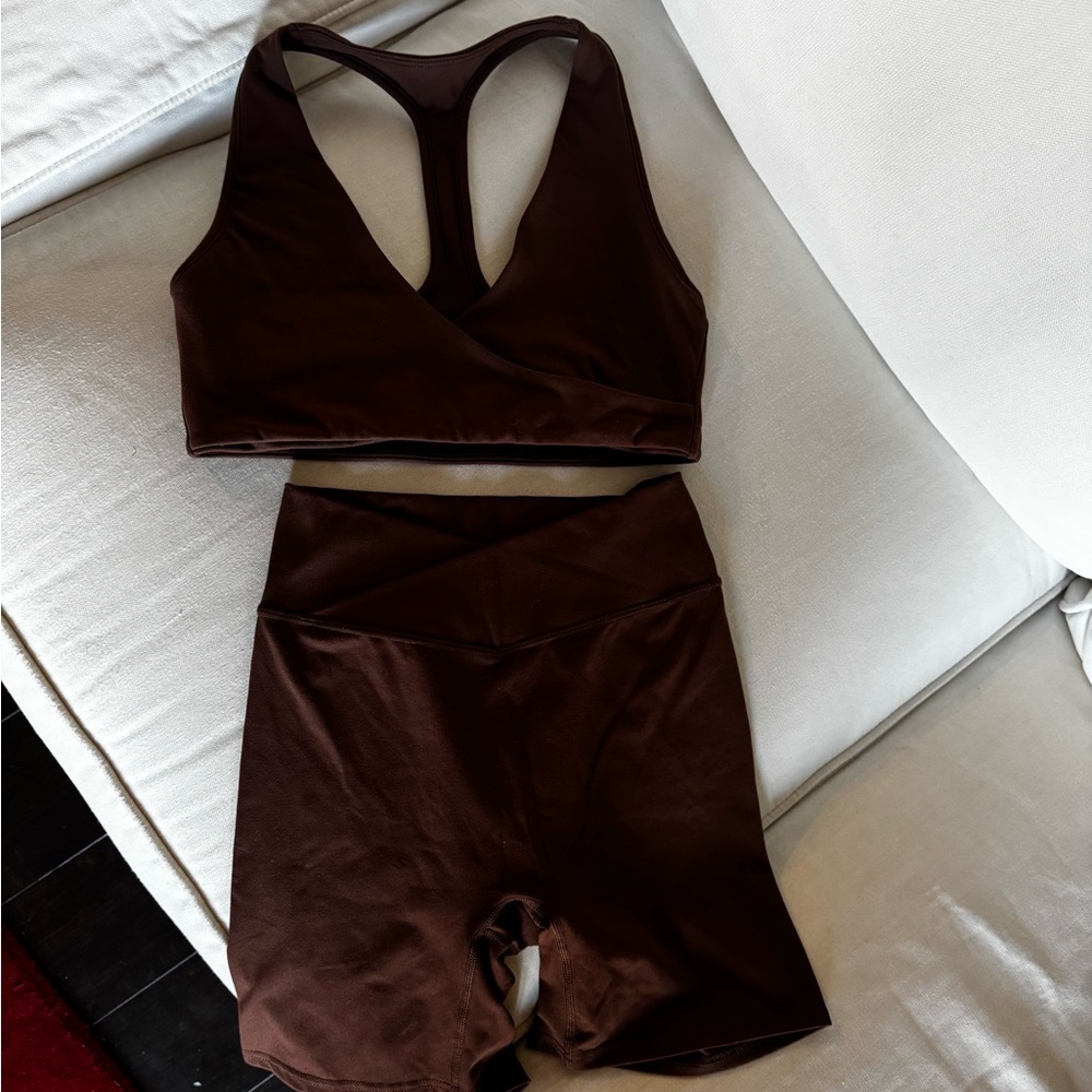 437 Brown Women's Workout Set